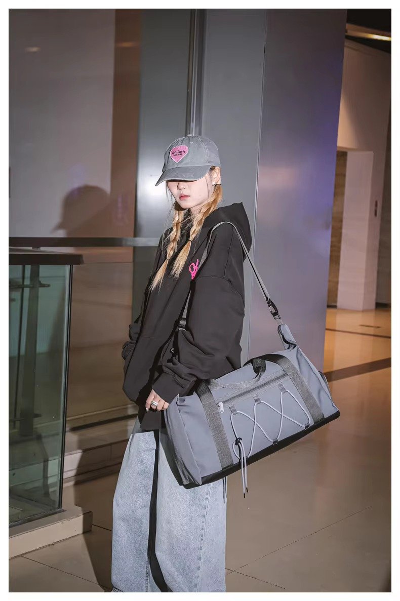 Custom Logo Oxford Crossbody Duffel Bag with Shoe Compartment – Lightweight Fitness Travel Bag product detail