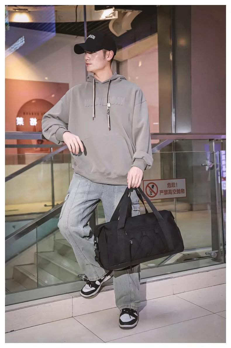 Custom Logo Oxford Crossbody Duffel Bag with Shoe Compartment – Lightweight Fitness Travel Bag product detail