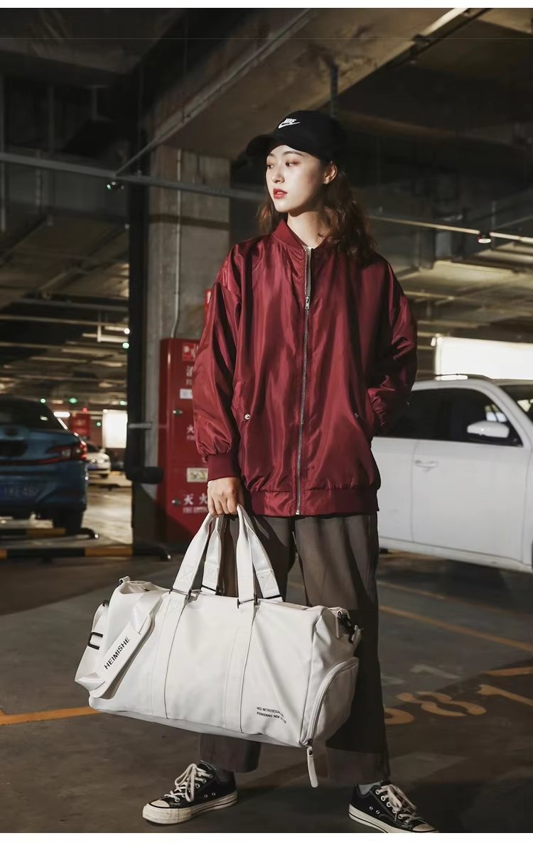 Waterproof Shoe Compartment PU Leather Sports Travel Heavy Duty Duffel Bag product detail