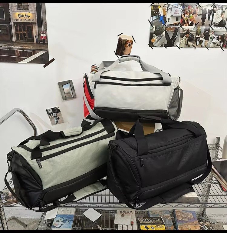 Waterproof Sports Gym Fitness Yoga Bag Weekend Shoulder Travel Luggage Duffel Bag Handbag with Shoes Compartment detail image