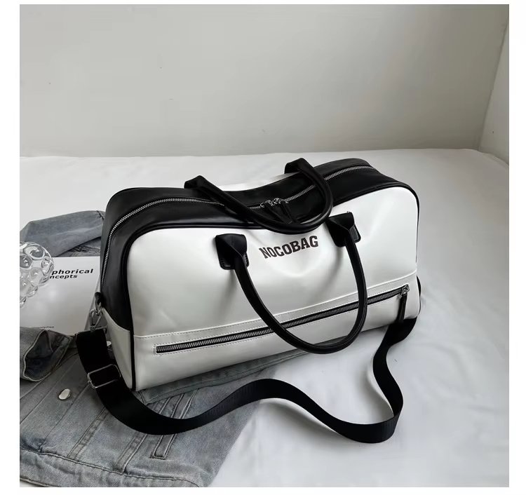 Waterproof PU Leather Business Travel Overnight Duffel Bag product detail