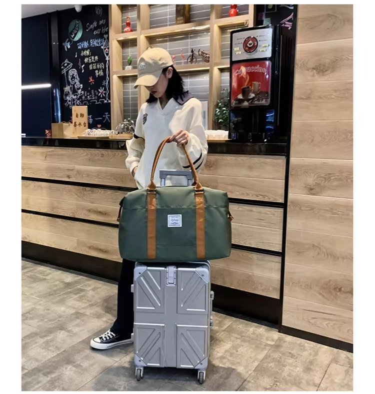 Waterproof Travel Duffel Bag Outdoor Sports Tote Gym Shoulder Yoga Handbags Portable Luggage Storage - product detail