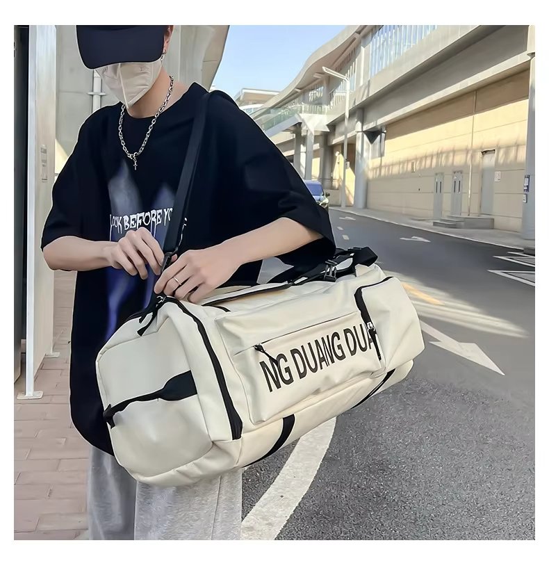 Large Capacity Gym Sports Travel Outdoor Duffel Backpack - product detail