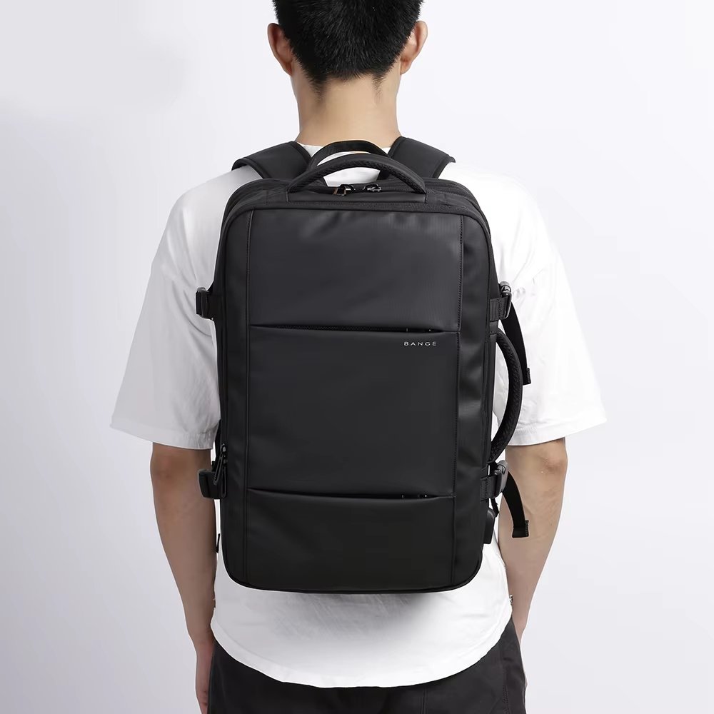 Water-Resistant Expandable USB Business Travel Oxford Laptop Backpack product detail