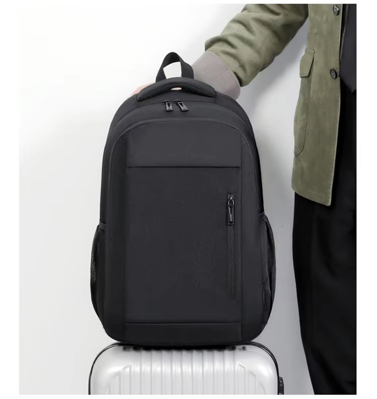Anti-Theft Water-Resistant Large Capacity Business Travel Oxford Laptop Backpack product detail