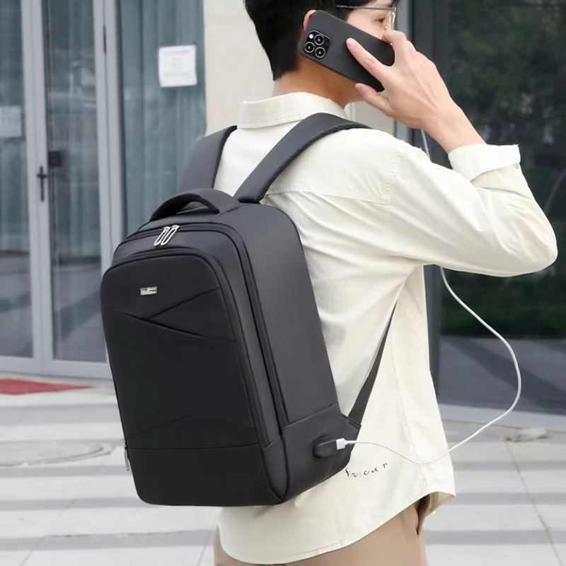 Water-Resistant Large Capacity USB Business Travel Oxford Laptop Backpack product detail