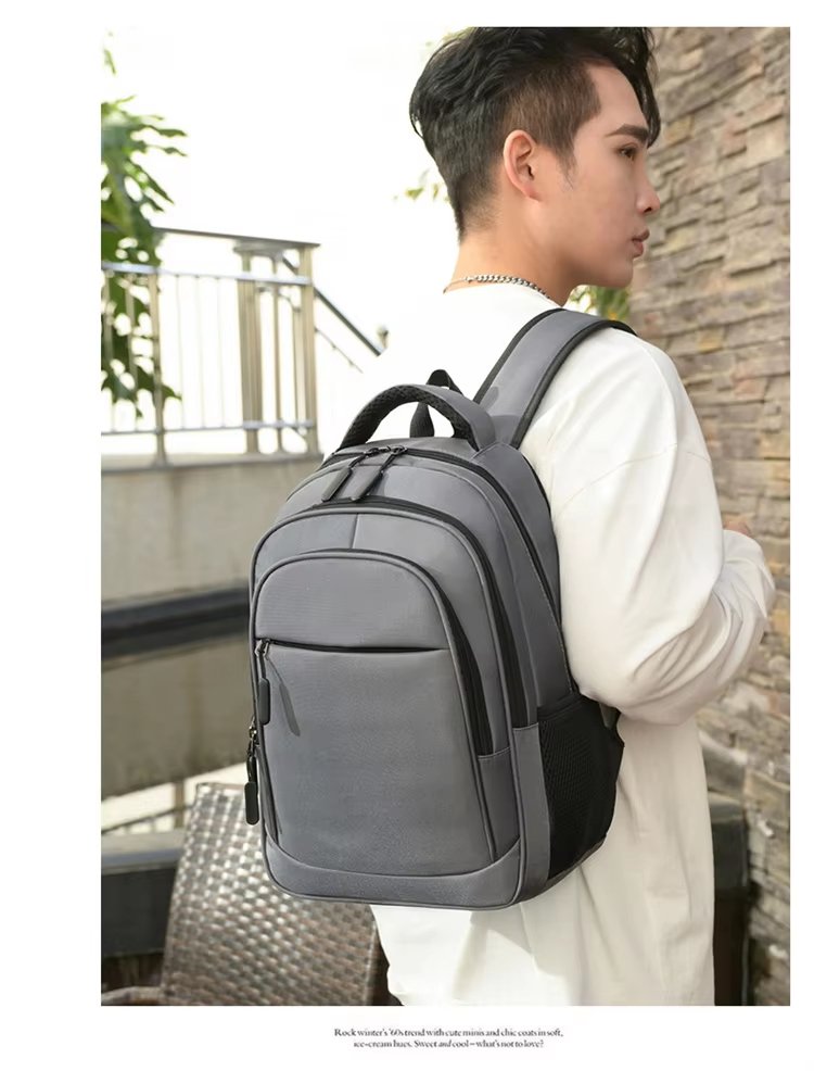 Water-Resistant Large Capacity Vintage Outdoor Business Oxford Backpack product detail